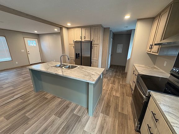2nd image of 149 Oakwood Dr