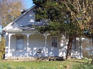 845 Creamery Hill Rd, Dallas City, IL 62330