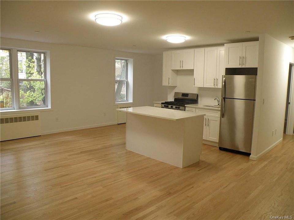 1st image of 1 Hawley Ter APT 4G