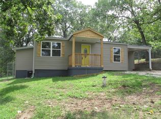 162 High Point Ln, Saint Clair, MO 63077