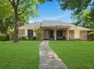 937 Knollwood Dr, Desoto, TX 75115