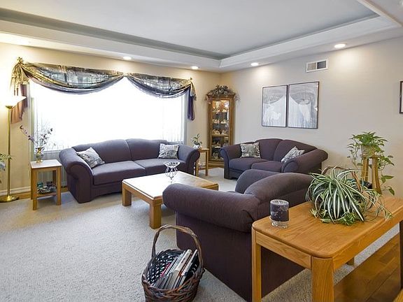 2nd image of 1032 Pinenut Ct