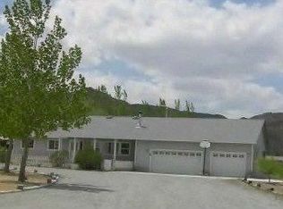 65 Locust Dr, Yerington, NV 89447