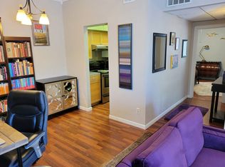 1509 W 39th 1/2 St #208, Austin, TX 78756
