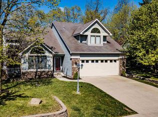 9009 Hickory Knoll Blvd, Fort Wayne, IN 46825