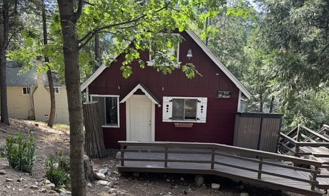 FRONT OF HOME WITH DECKING