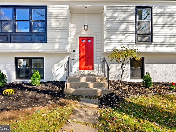 5th image of 620 Poplarwood Pl