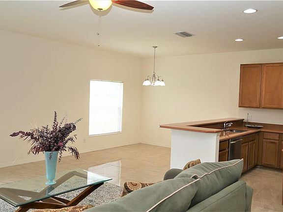 5th image of 2882 Inlet Cove Ln W