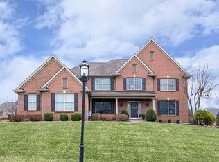 924 Winged Foot Way, Cincinnati, OH 45245