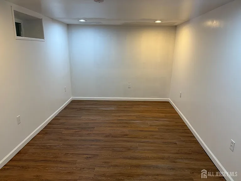80 Gates Rd — Photo 15