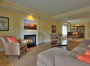 4320 32nd Ave W, Seattle, WA 98199