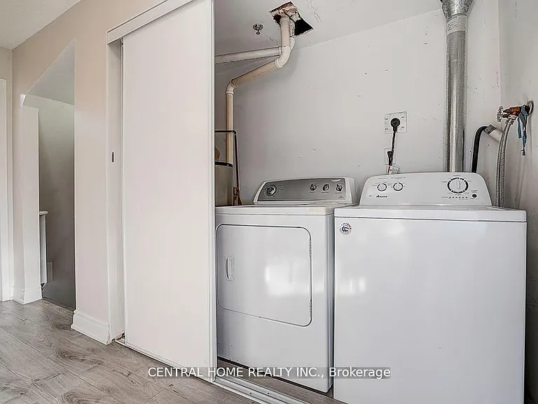 988 Sheppard Ave W #11 — Photo 25