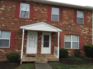 224 Pheasant Run Dr, Blacksburg, VA 24060