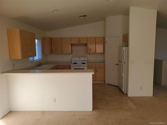 3rd image of 91-243 Paiaha Pl