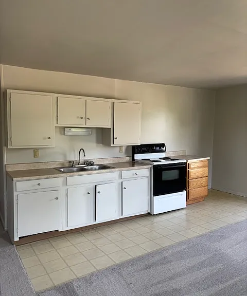 194 Main St SW #B — Photo 1