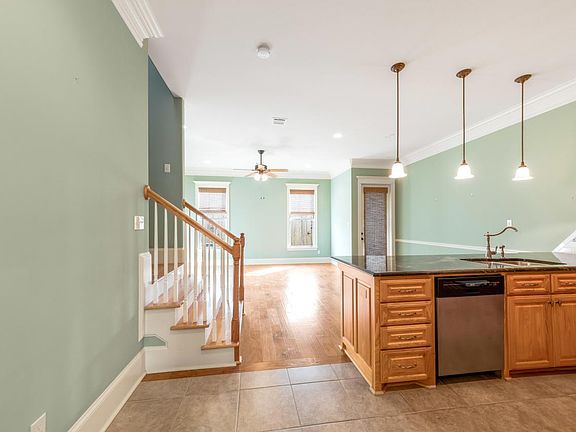 3rd image of 108 Crystal Bay Ct