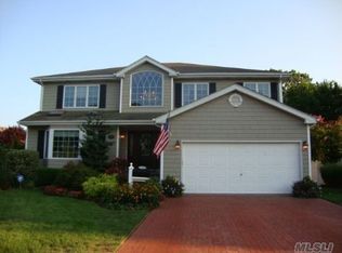 1793 Margarita Ct, Merrick, NY 11566