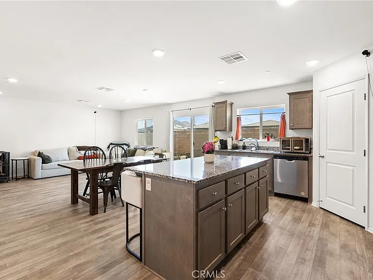 30851 Le Baron Ct — Photo 6
