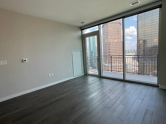 5th image of 675 N Corona St #233