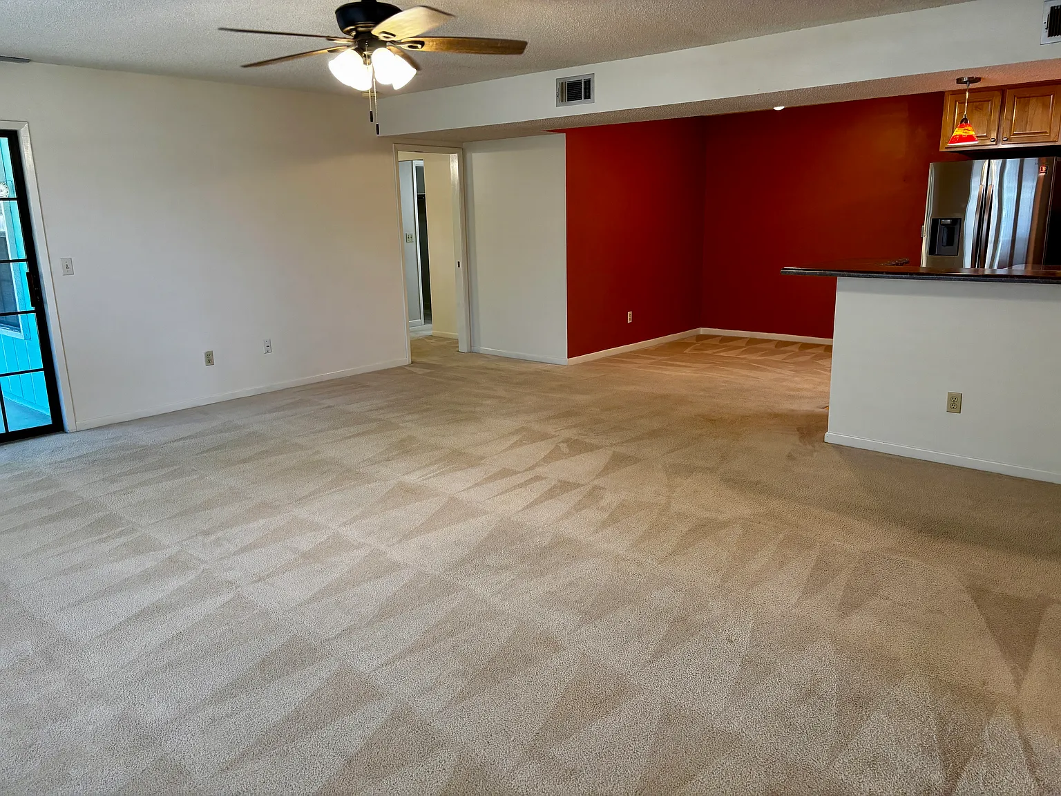 2 bed, 1357 sqft, $1,800 — Photo 4