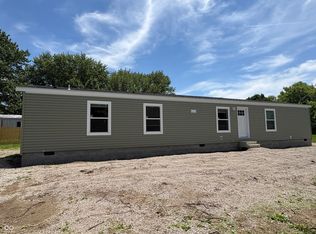 318 Lazy River Rd, Cloverdale, IN 46120