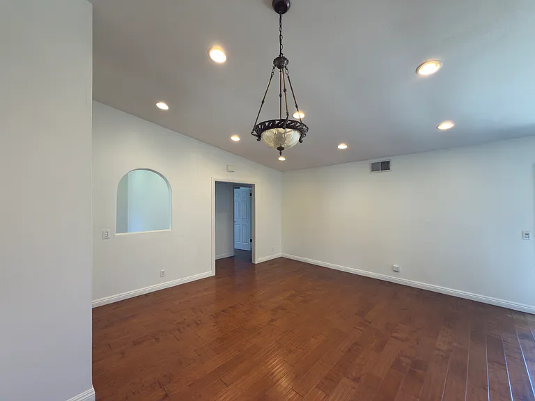1234 Summersworth Pl — Photo 7