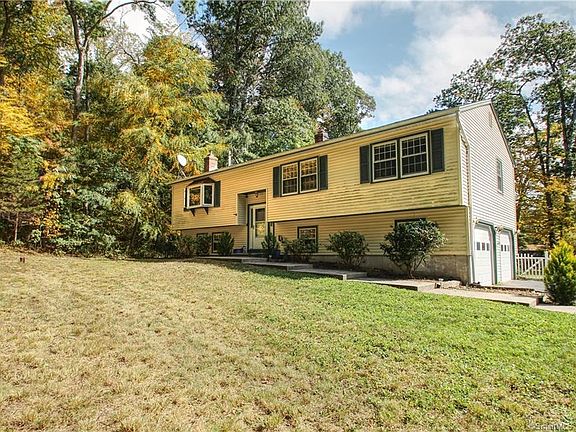 3rd image of 43 Rolling Hills Dr
