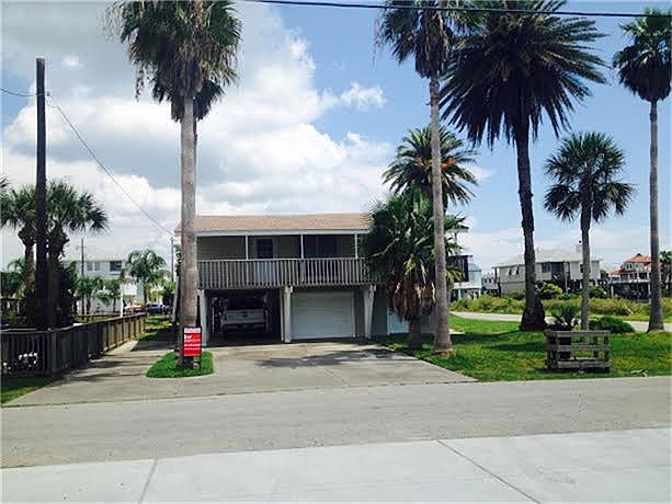 1st image of 4428 Pelican Way