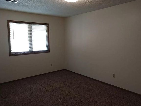 4th image of 2928 N 51st St