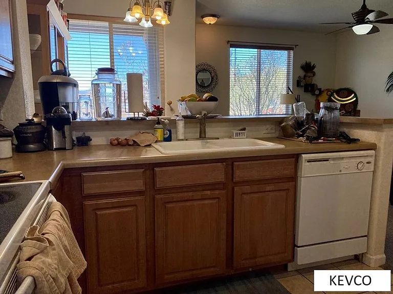 2851 Kansas Dr #F — Photo 7