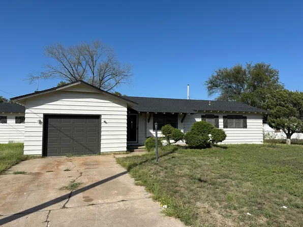 520 E 56th St S, Wichita, KS 67216