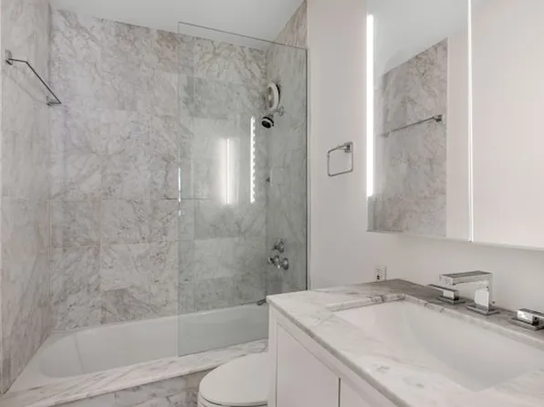 501 East 79th Street image 17 of 24