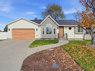 896 W 30 S, Orem, UT 84058