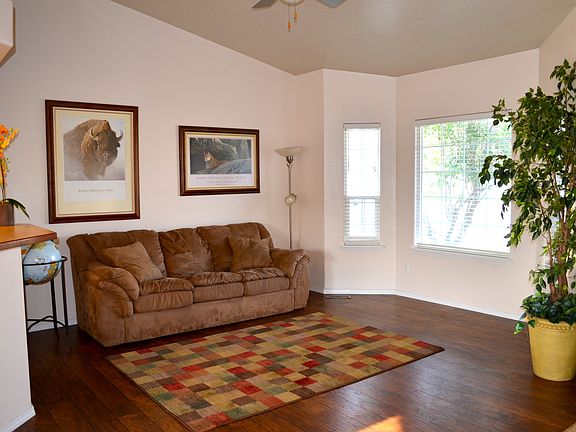 4th image of 16788 N Yorkshire Ln