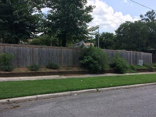 2nd image of 324 50th Ave N