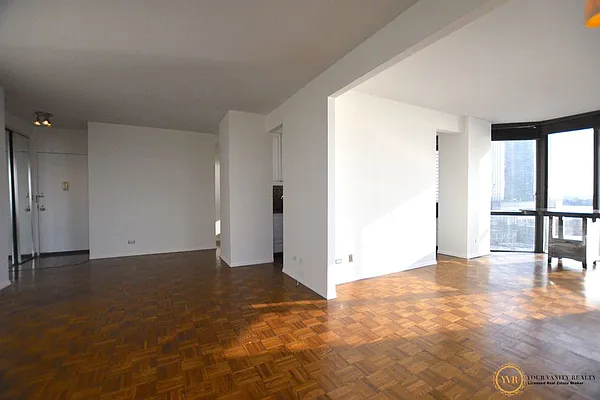 Rented by Your Vanity Realty | media 2