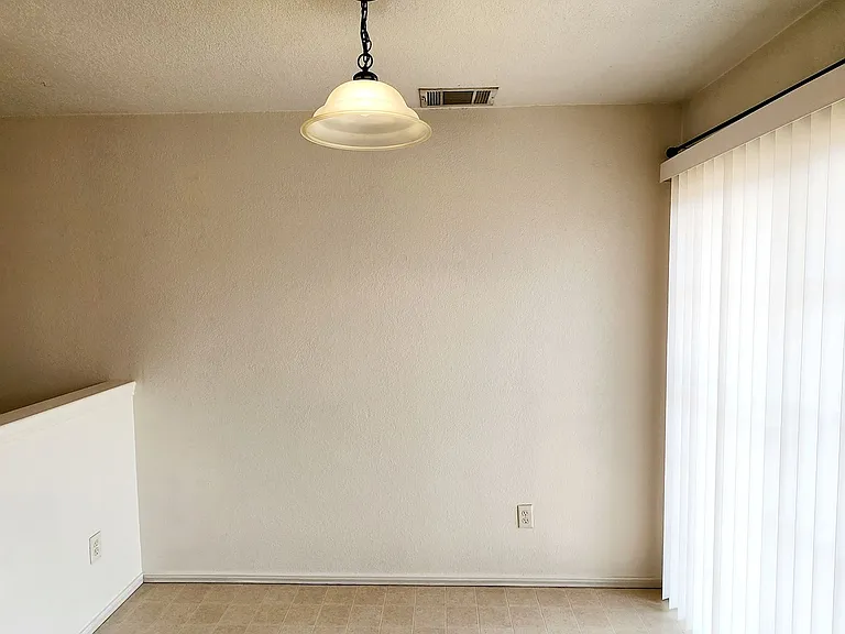 5807 Redstone Dr — Photo 5