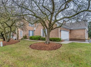 1463 Shire Cir, Palatine, IL 60067