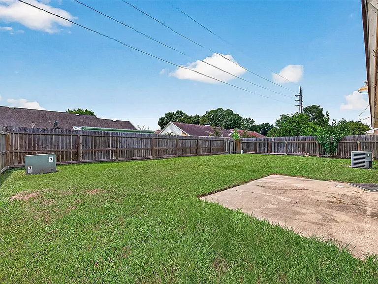 7410 La Granada Dr — Photo 38