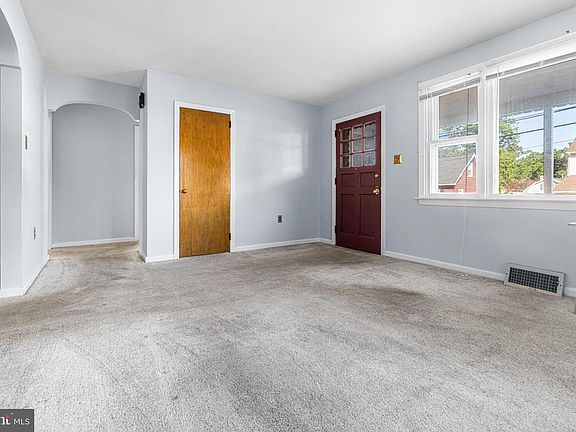 2nd image of 681 Hamel Ave