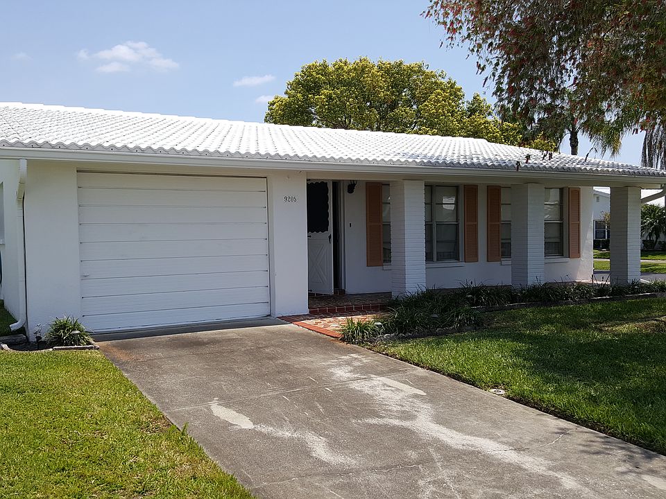 1st image of 9205 42nd St N