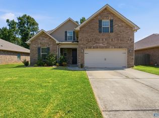 132 Summer Pointe Ln NW, Madison, AL 35757