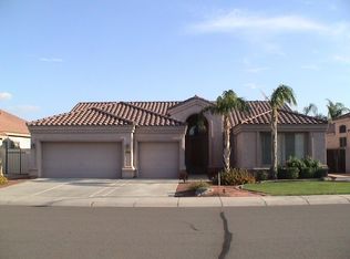 6765 W Skylark Dr, Glendale, AZ 85308