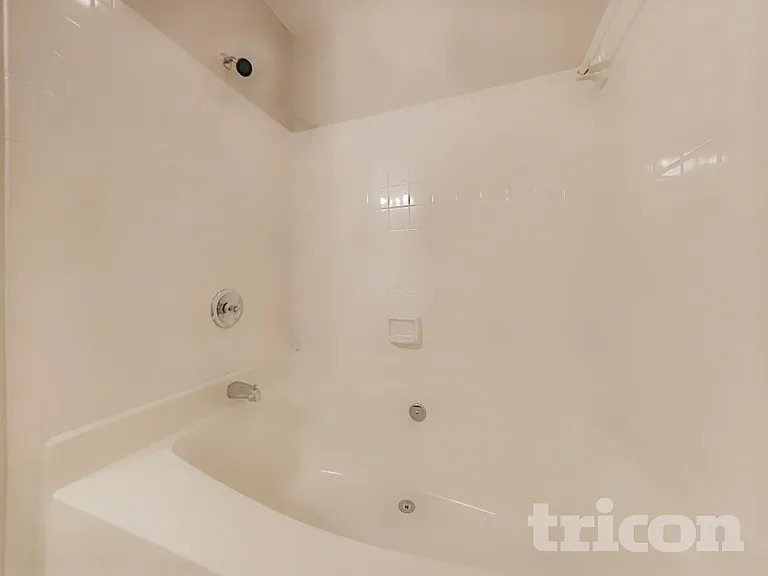 160 Branchwood Dr — Photo 8