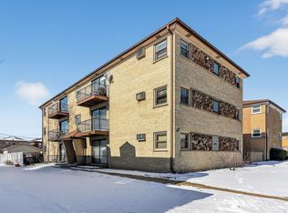 2742 N 73rd Ct APT 2E, Elmwood Park, IL 60707