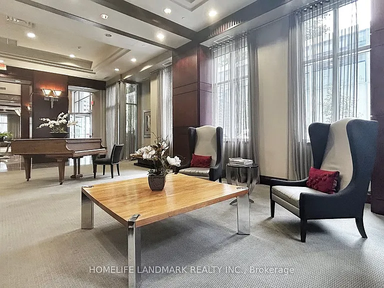 35 Balmuto St #2103 — Photo 43