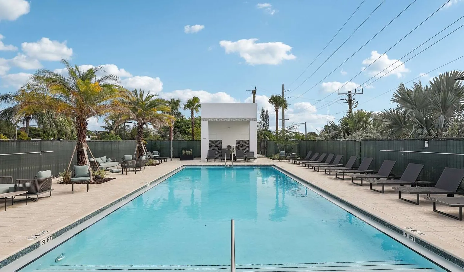 Griffin Rd, Davie — Photo 1