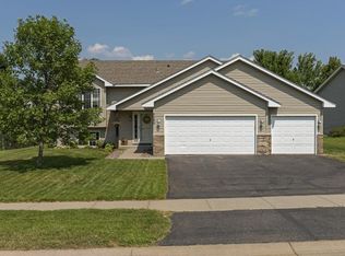 5545 144th Ave NW, Ramsey, MN 55303