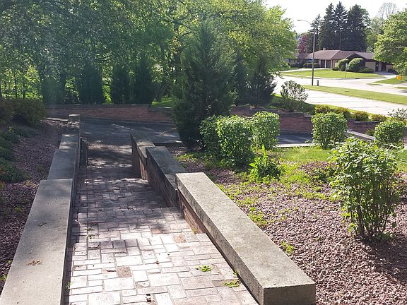 Walk Way Approach