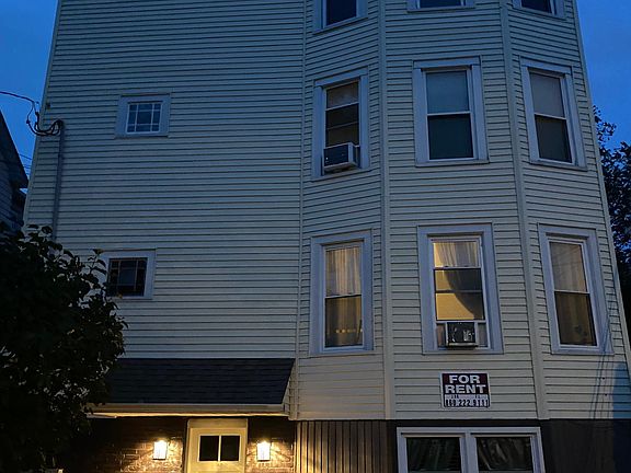 2nd image of 61 Albany Ave #4